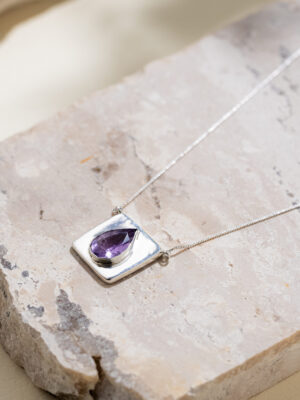 Colar Free Form Quadrado