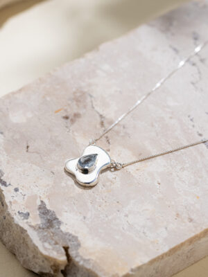 Colar Free Form Curvas