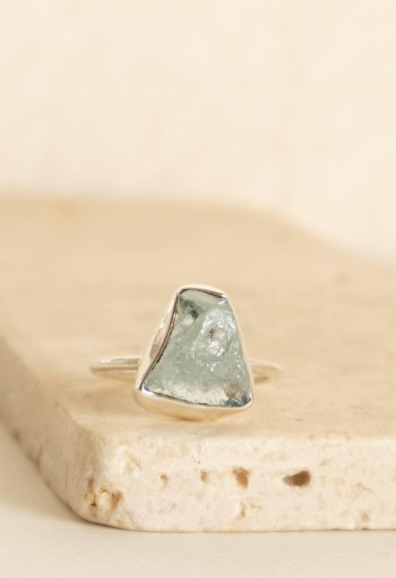 ANEL ÁGUA MARINHA BRUTA