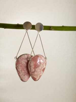 BRINCO AUTORAL EM RODOCROSITA