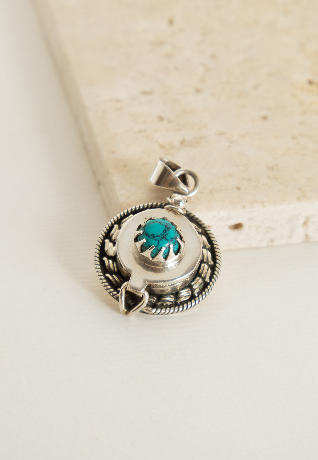 PINGENTE RELICÁRIO TURQUESA PRATA 925